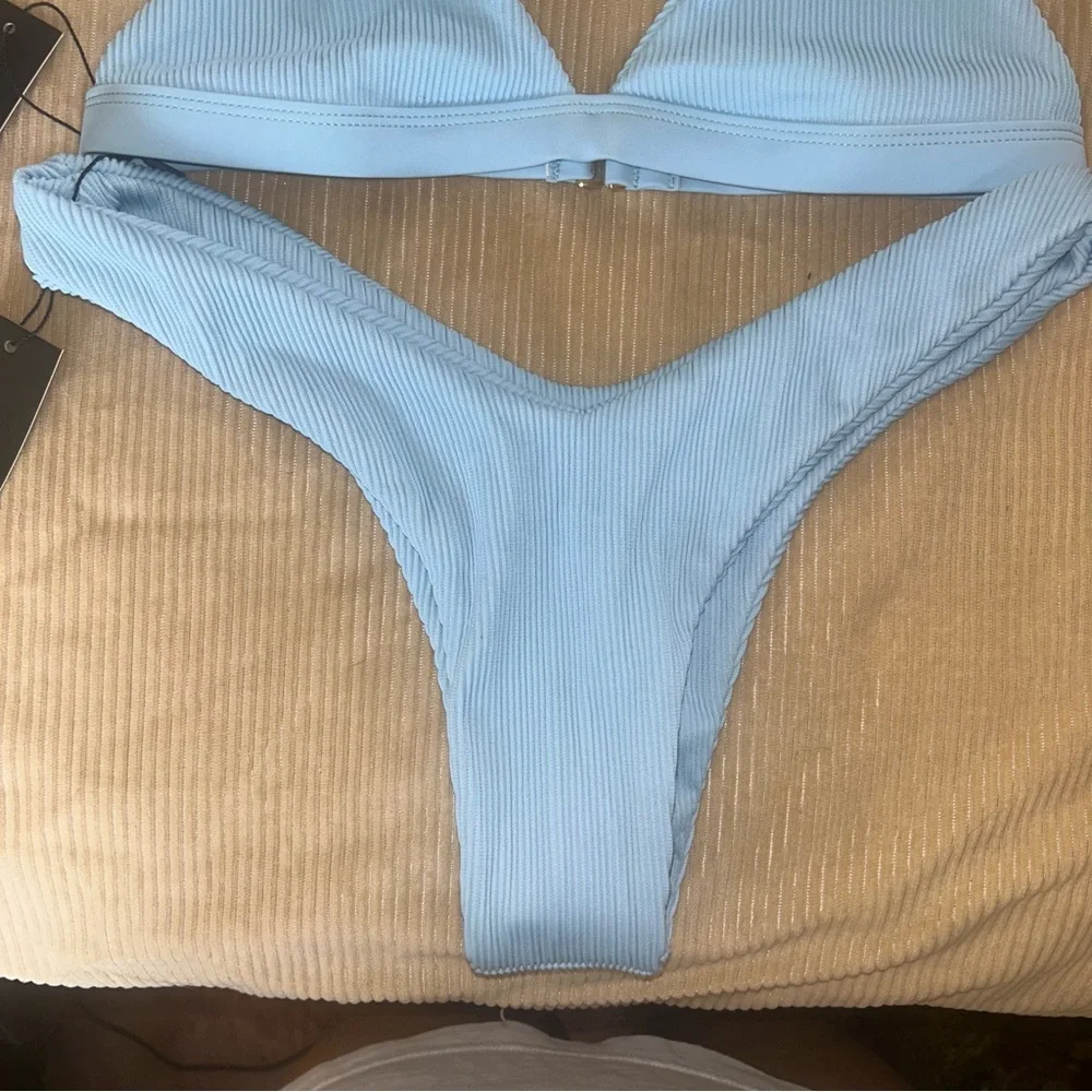 Sky Blue Ribbed Bikini Set - Picture 3 of 5